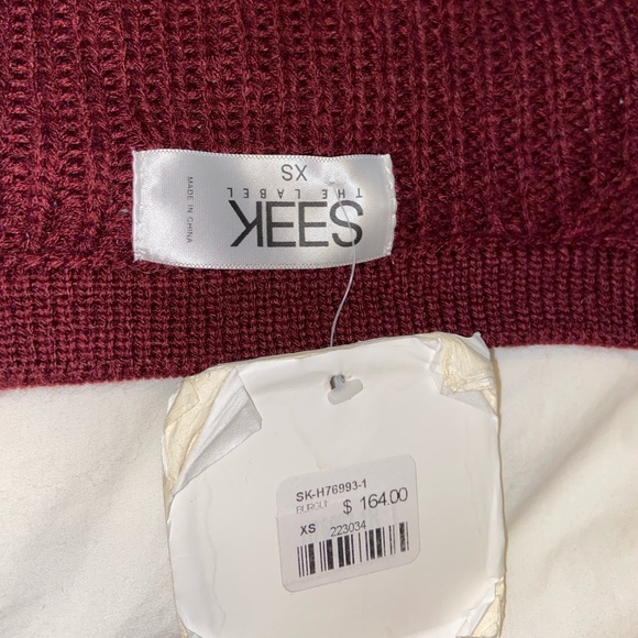 LF Burgundy Sweater with chain detail on sleeve - Picture 3 of 4